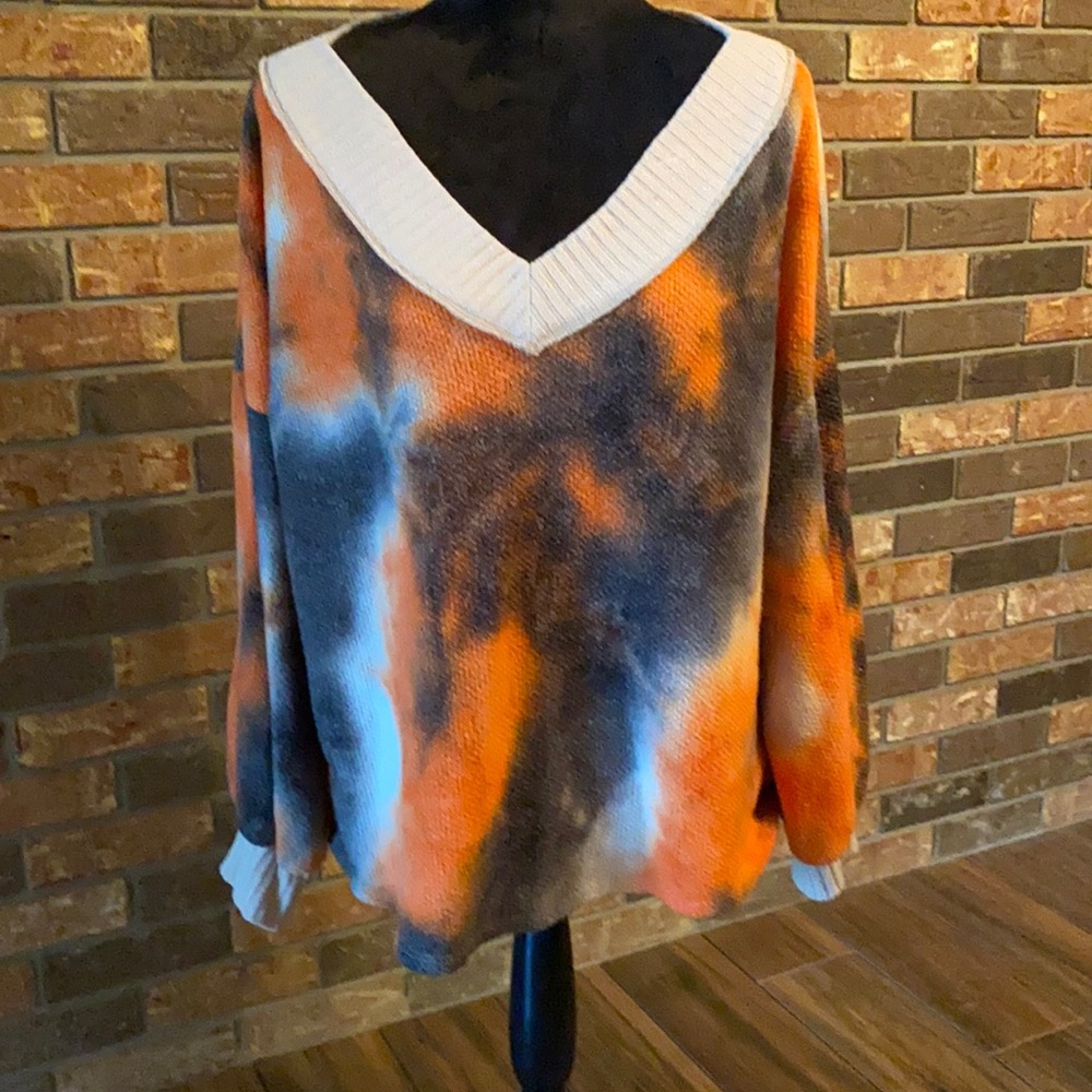 Size Large Muliticolor Fall Pullover - image 1